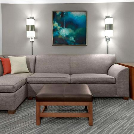 Hyatt Place Detroit/Ливония Екстериор снимка
