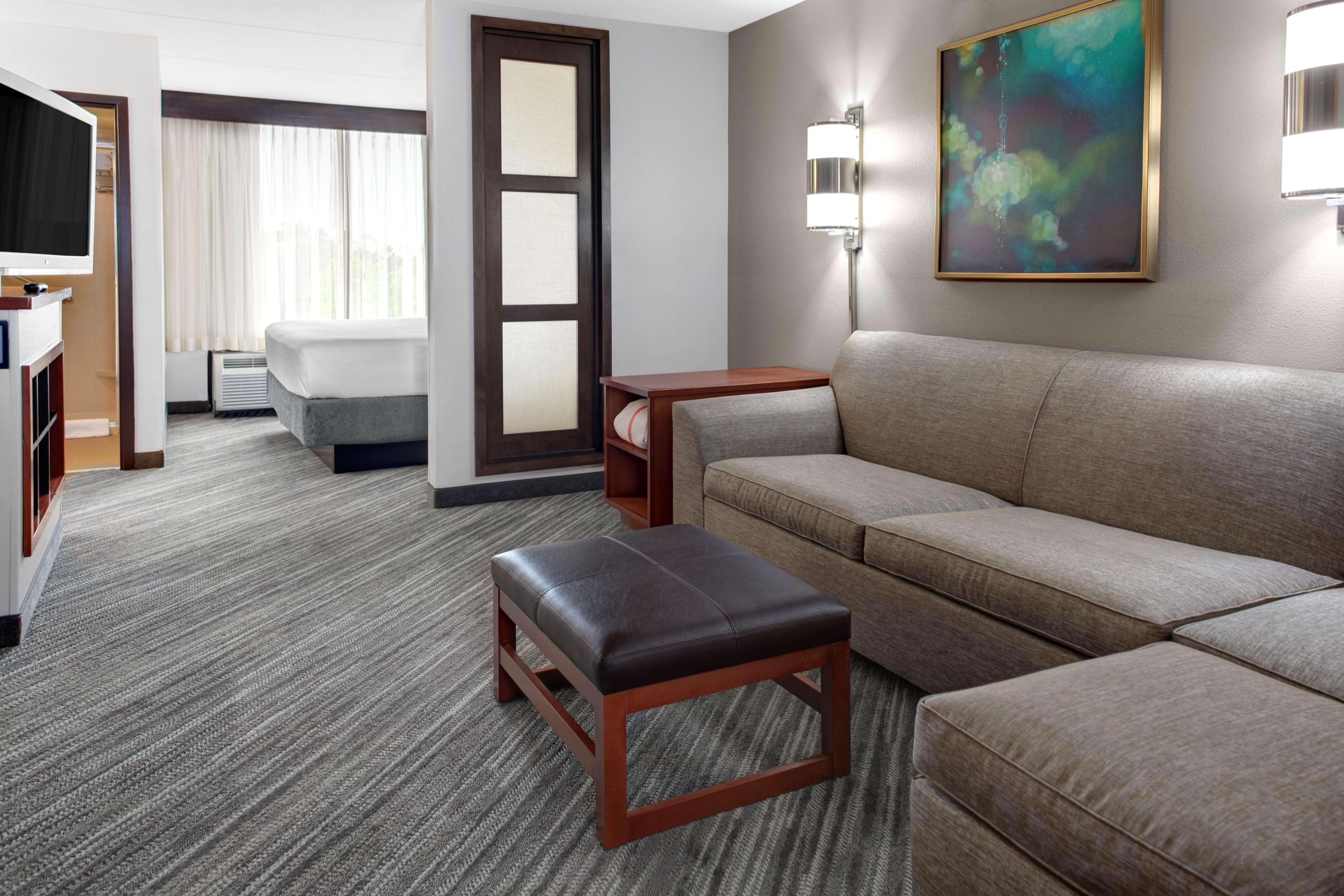 Hyatt Place Detroit/Ливония Екстериор снимка