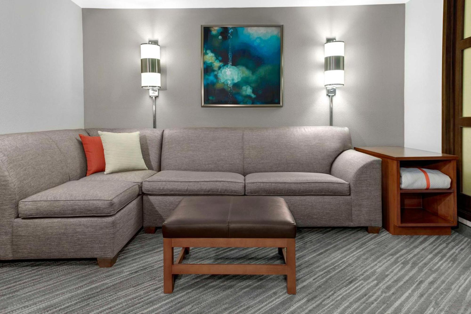 Hyatt Place Detroit/Ливония Екстериор снимка
