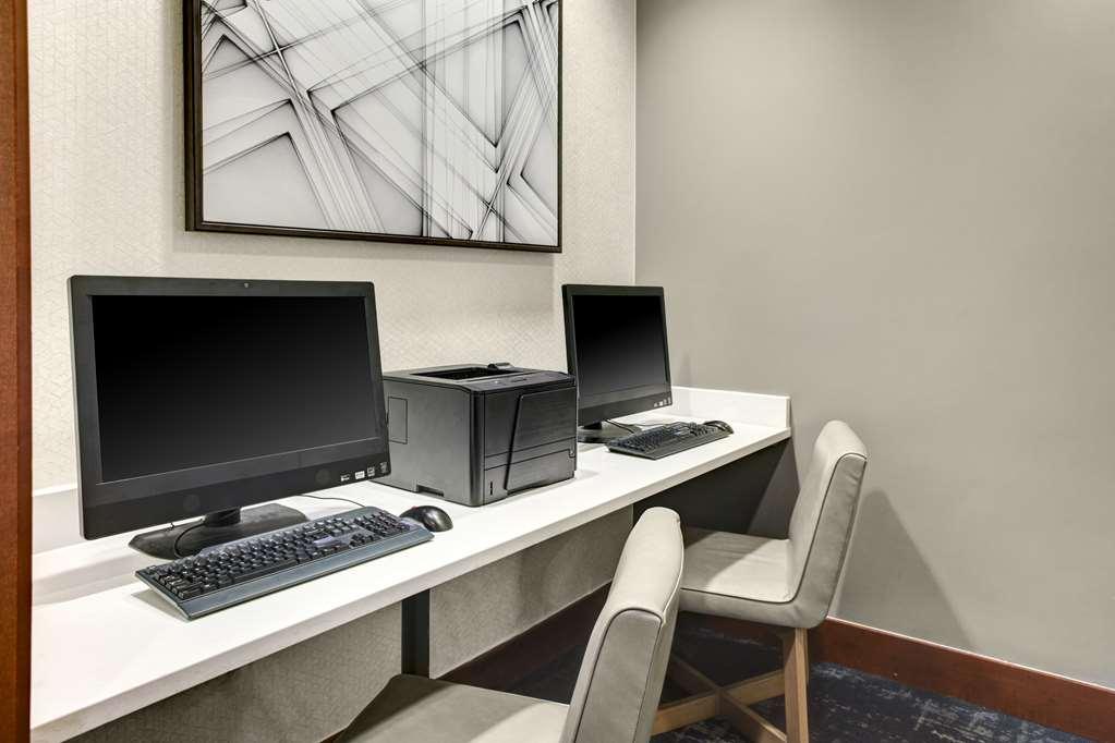 Hyatt Place Detroit/Ливония Интериор снимка