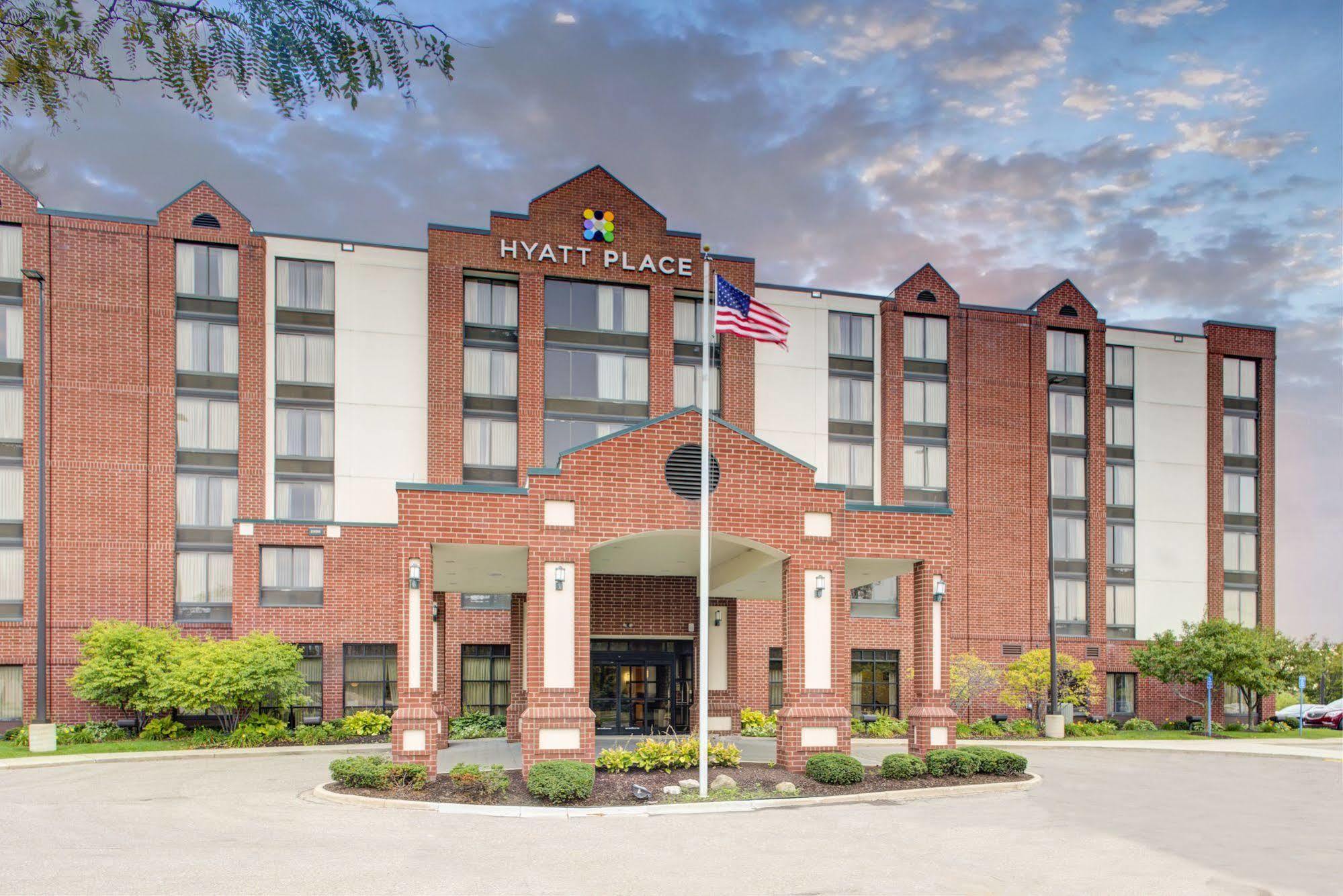 Hyatt Place Detroit/Ливония Екстериор снимка